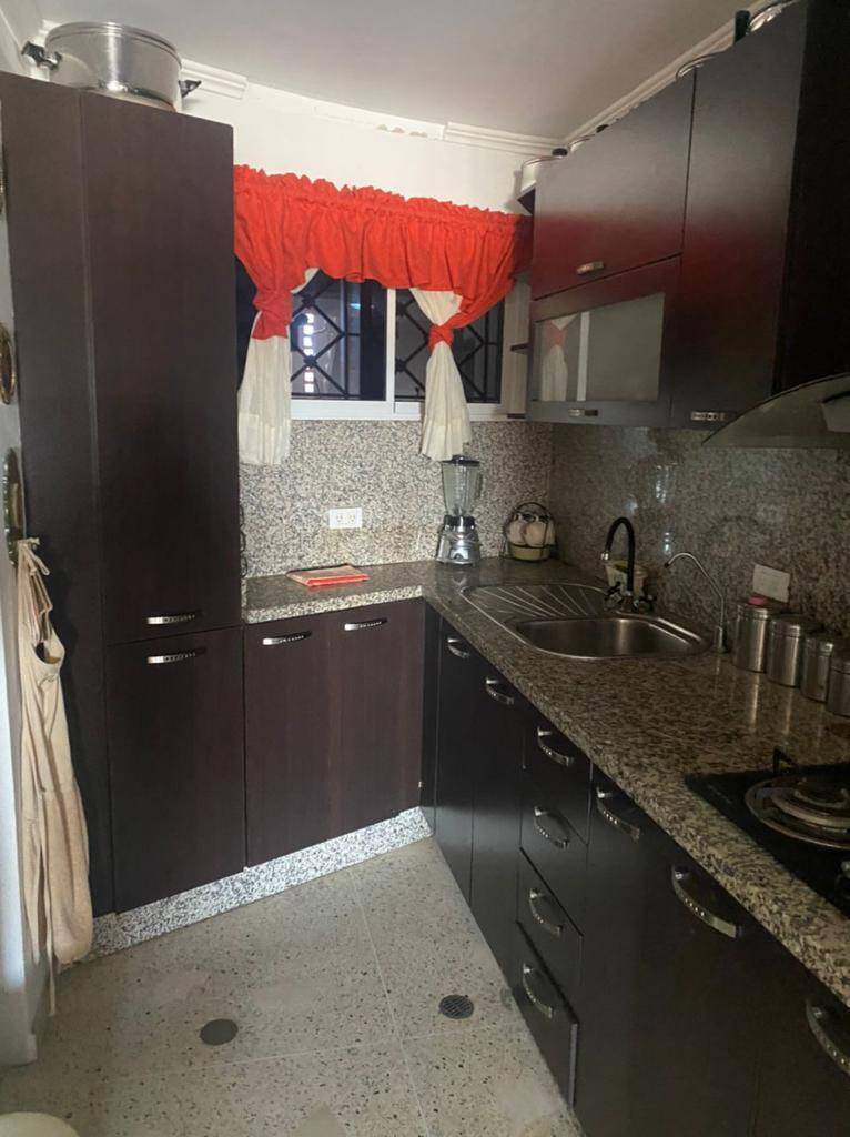 #8181 - HABITACIÓN para Temporada en Maracaibo - V