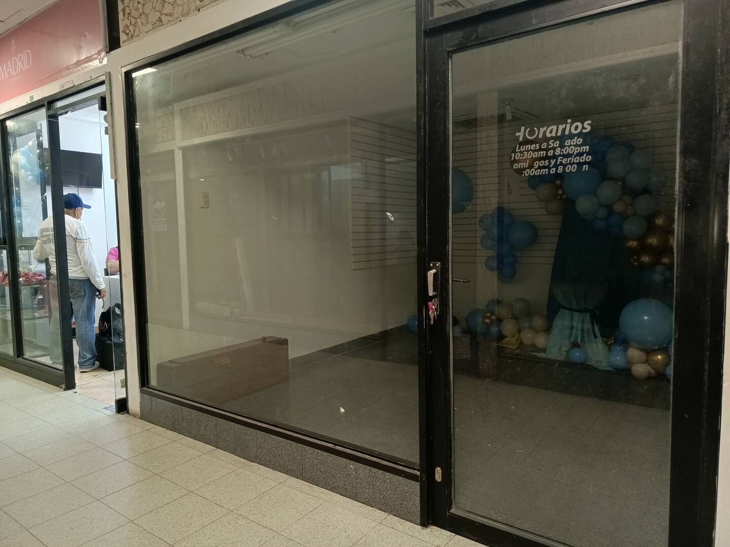 #8637 - LOCAL COMERCIAL para Alquiler en Maracaibo - V