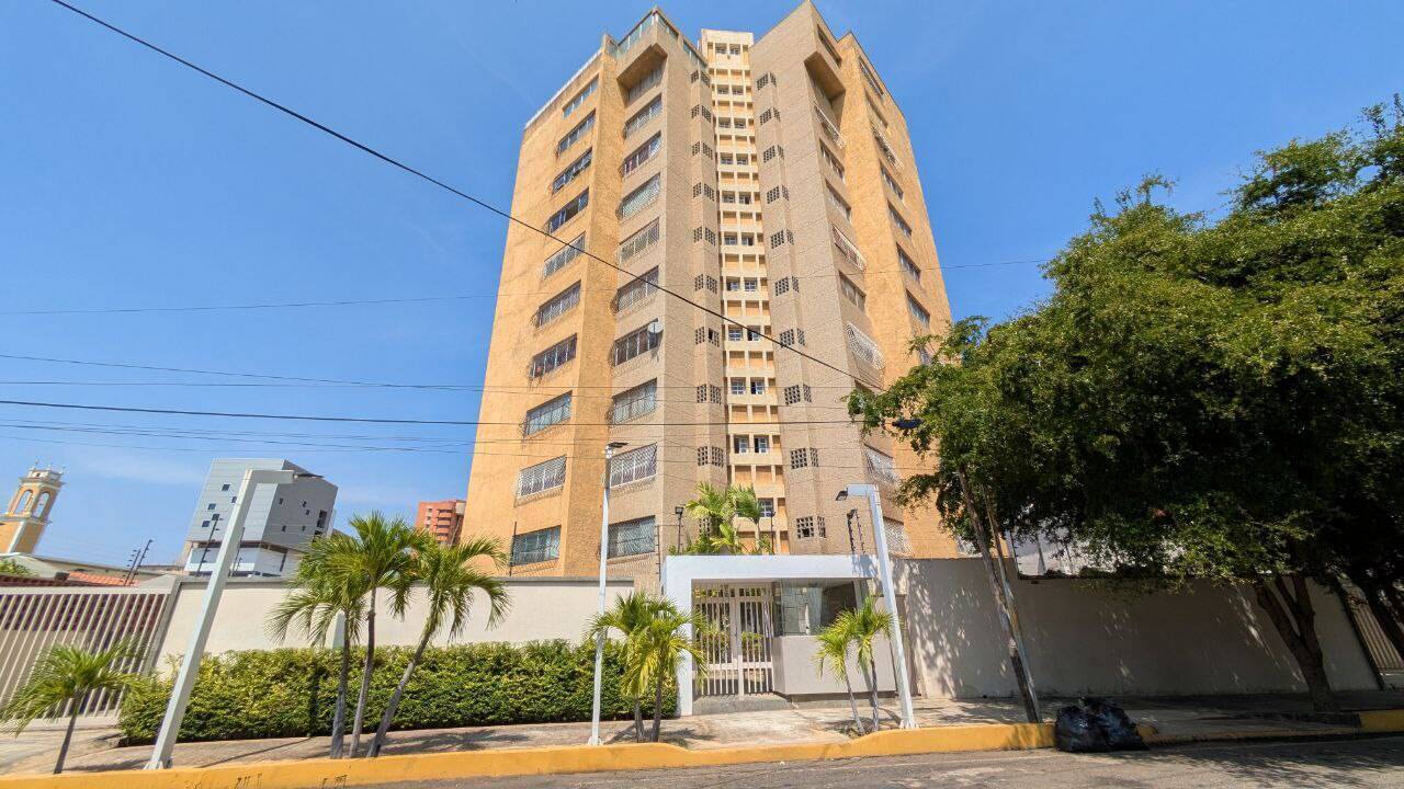 #8728 - APARTAMENTO para Alquiler en Maracaibo - V