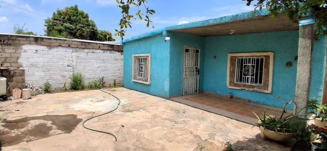 #8760 - CASA para Venta en Maracaibo - V