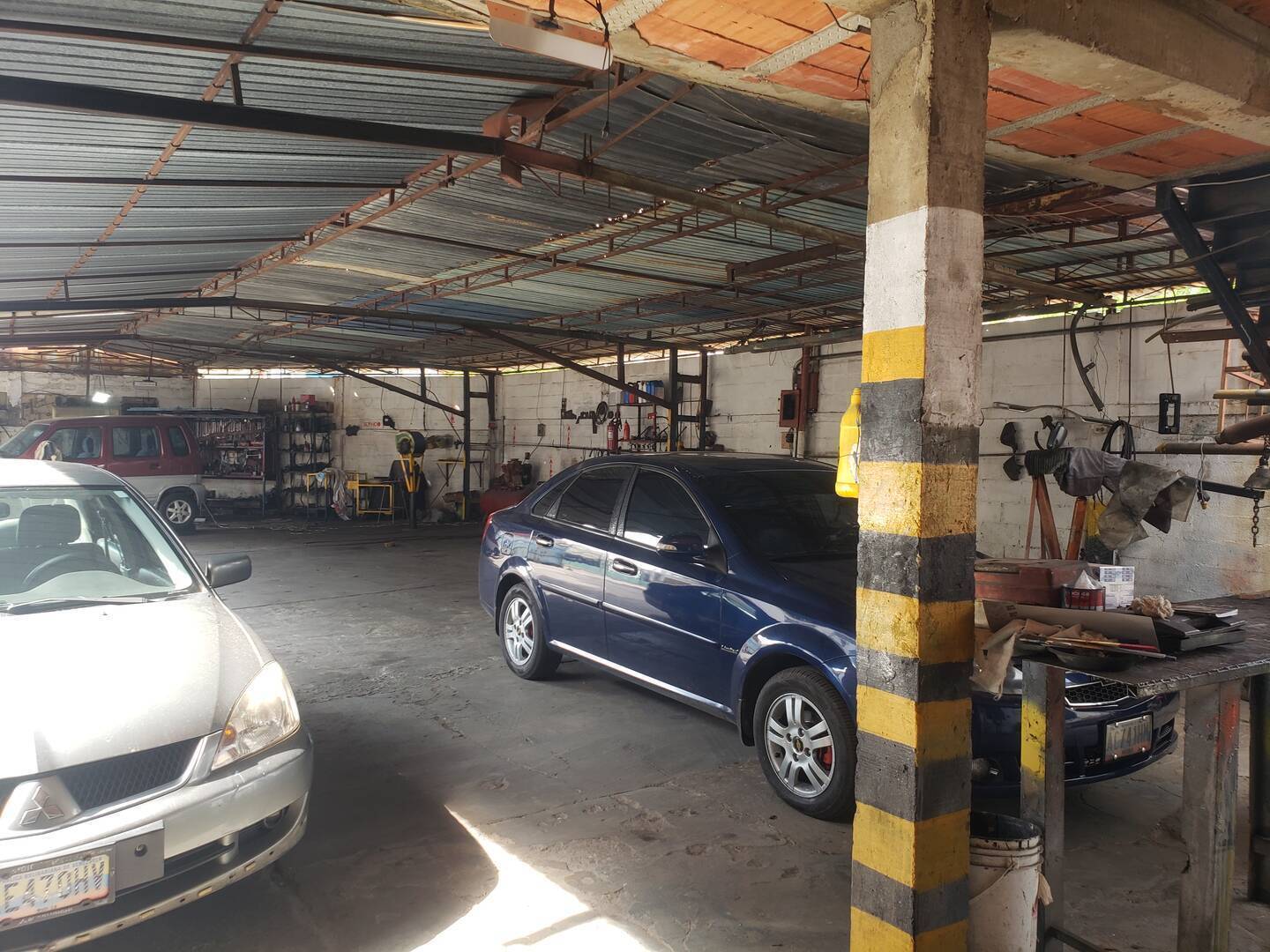 #9380 - LOCAL COMERCIAL para Venta en Maracaibo - V
