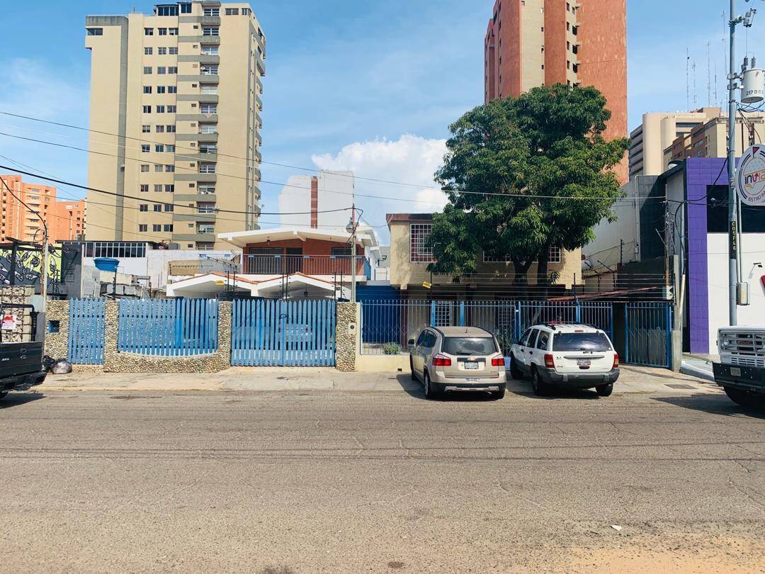 #1512 - CASA COMERCIAL para Venta en Maracaibo - V