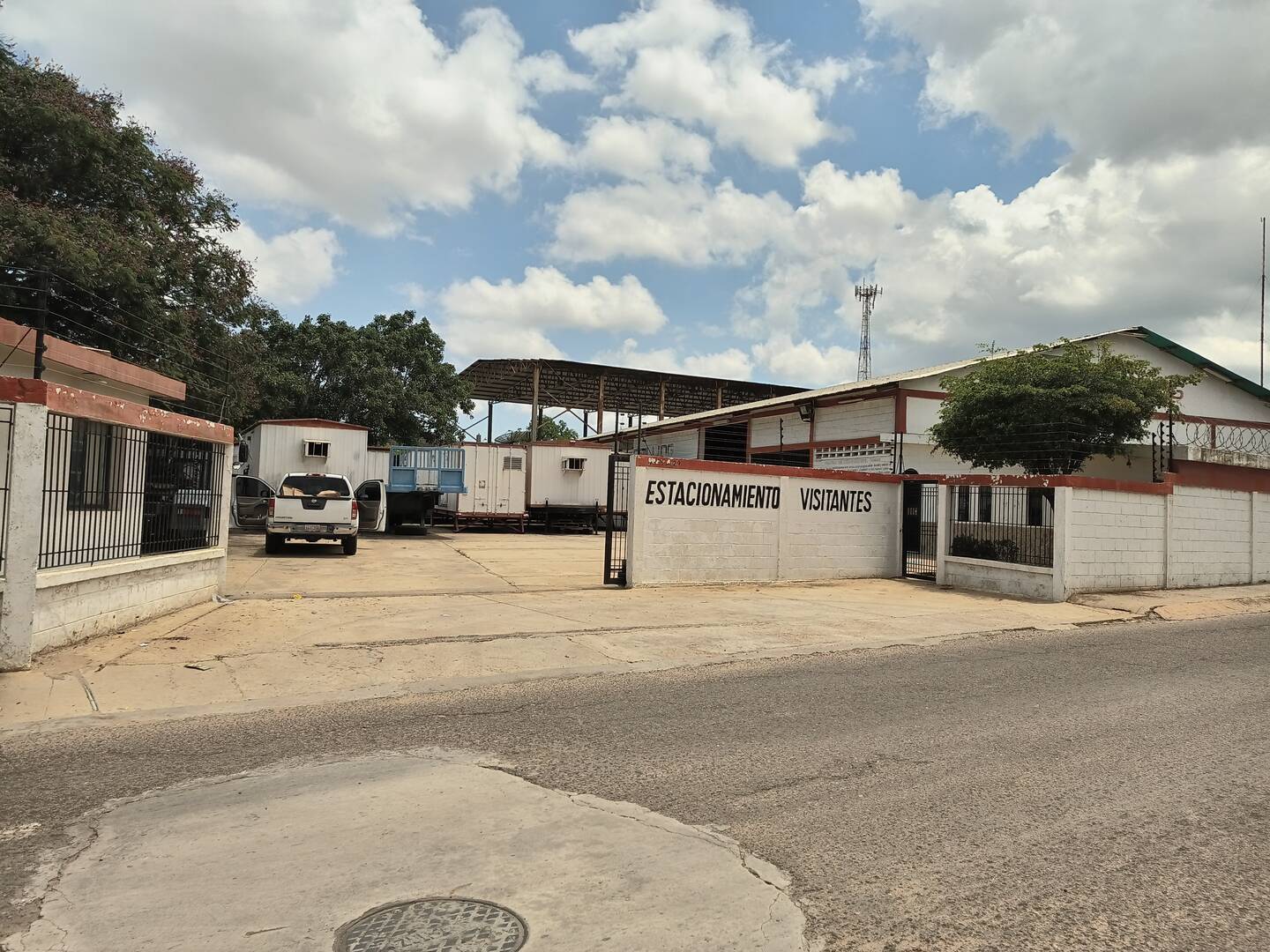 #3290 - GALPÓN / BODEGA para Venta en Maracaibo - V