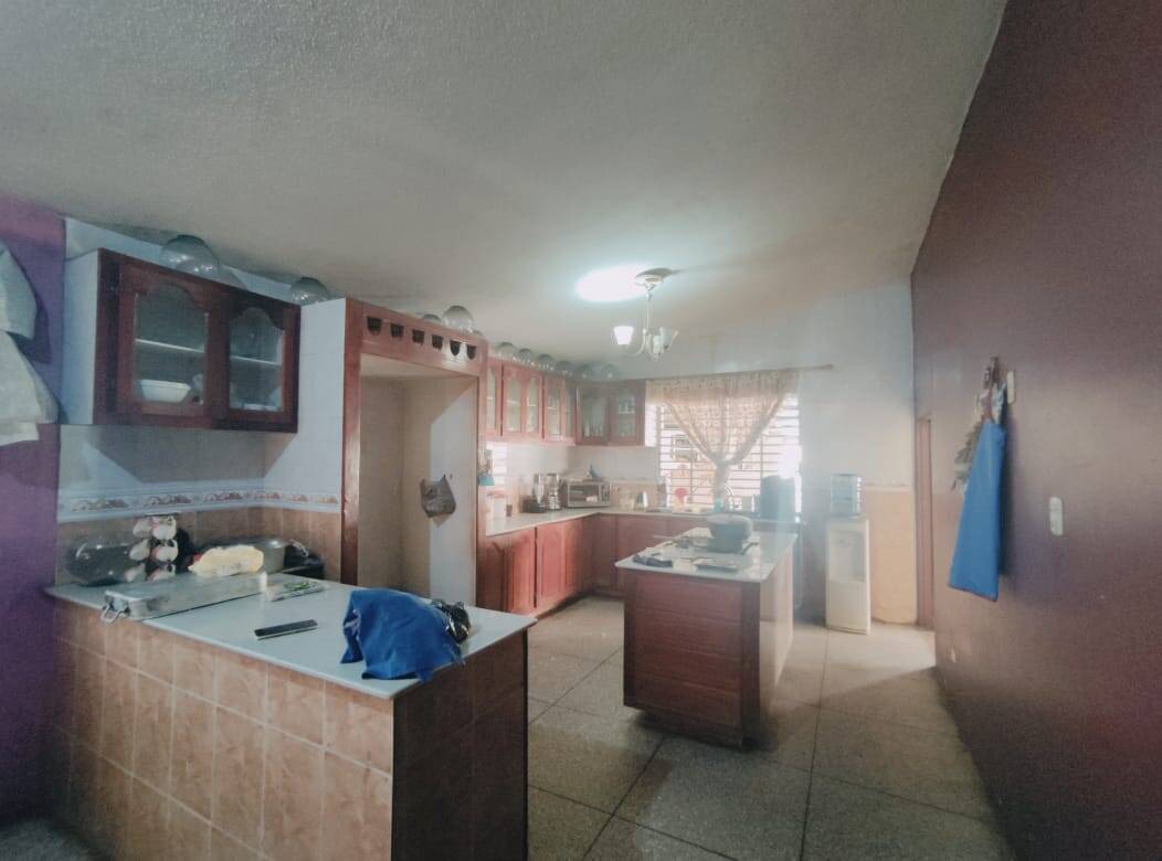 #3774 - CASA COMERCIAL para Venta en Maracaibo - V