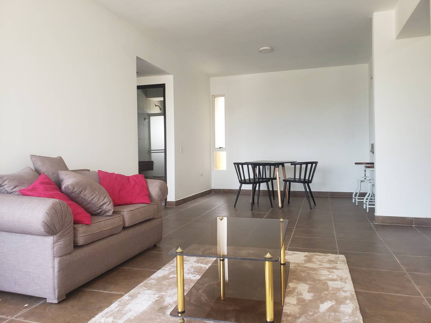 #4937 - APARTAMENTO para Alquiler en Maracaibo - V