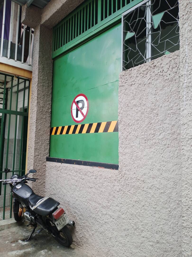 #5794 - GALPÓN / BODEGA para Venta en Caracas - A