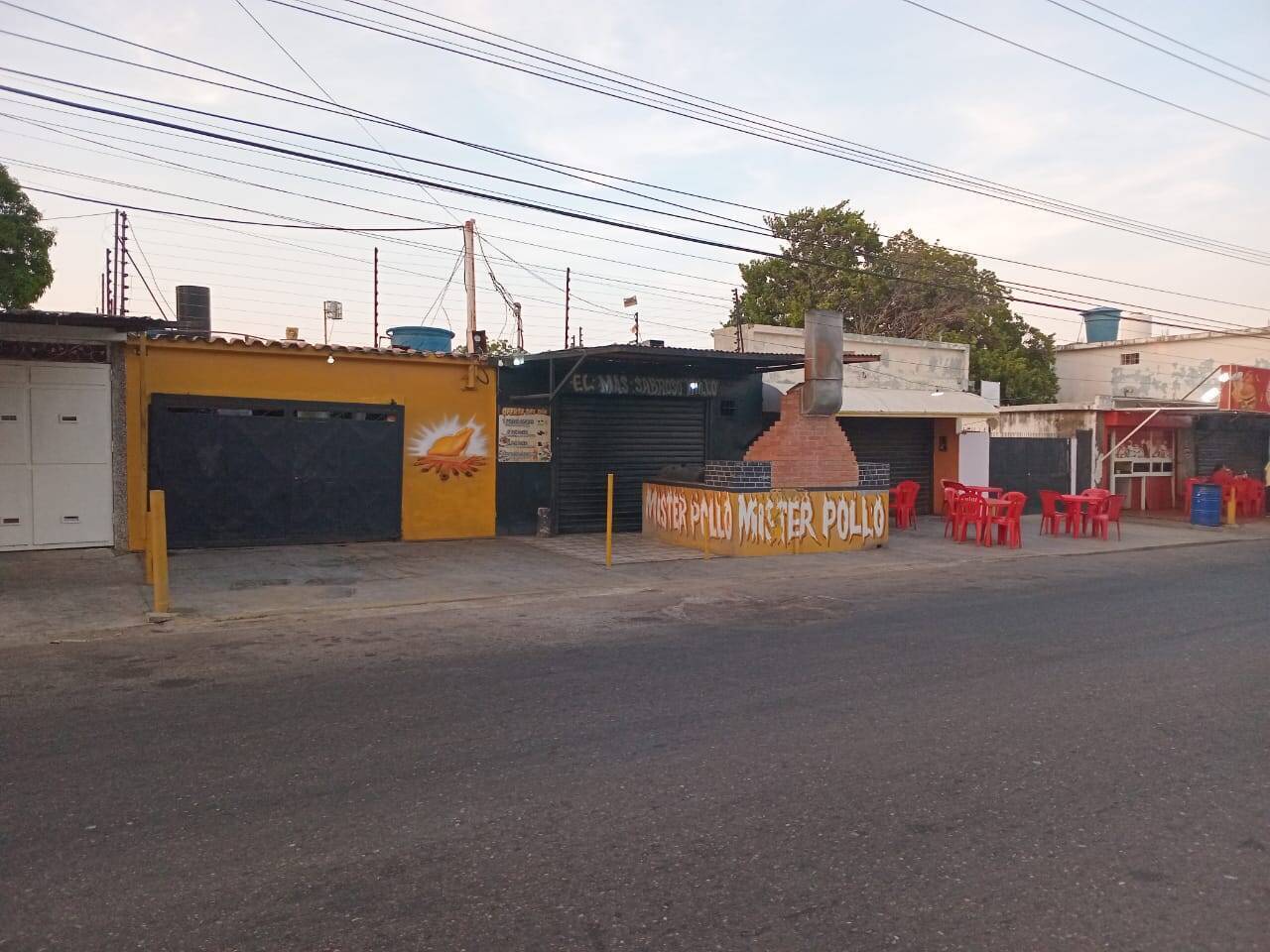 #5869 - CASA COMERCIAL para Venta en Maracaibo - V