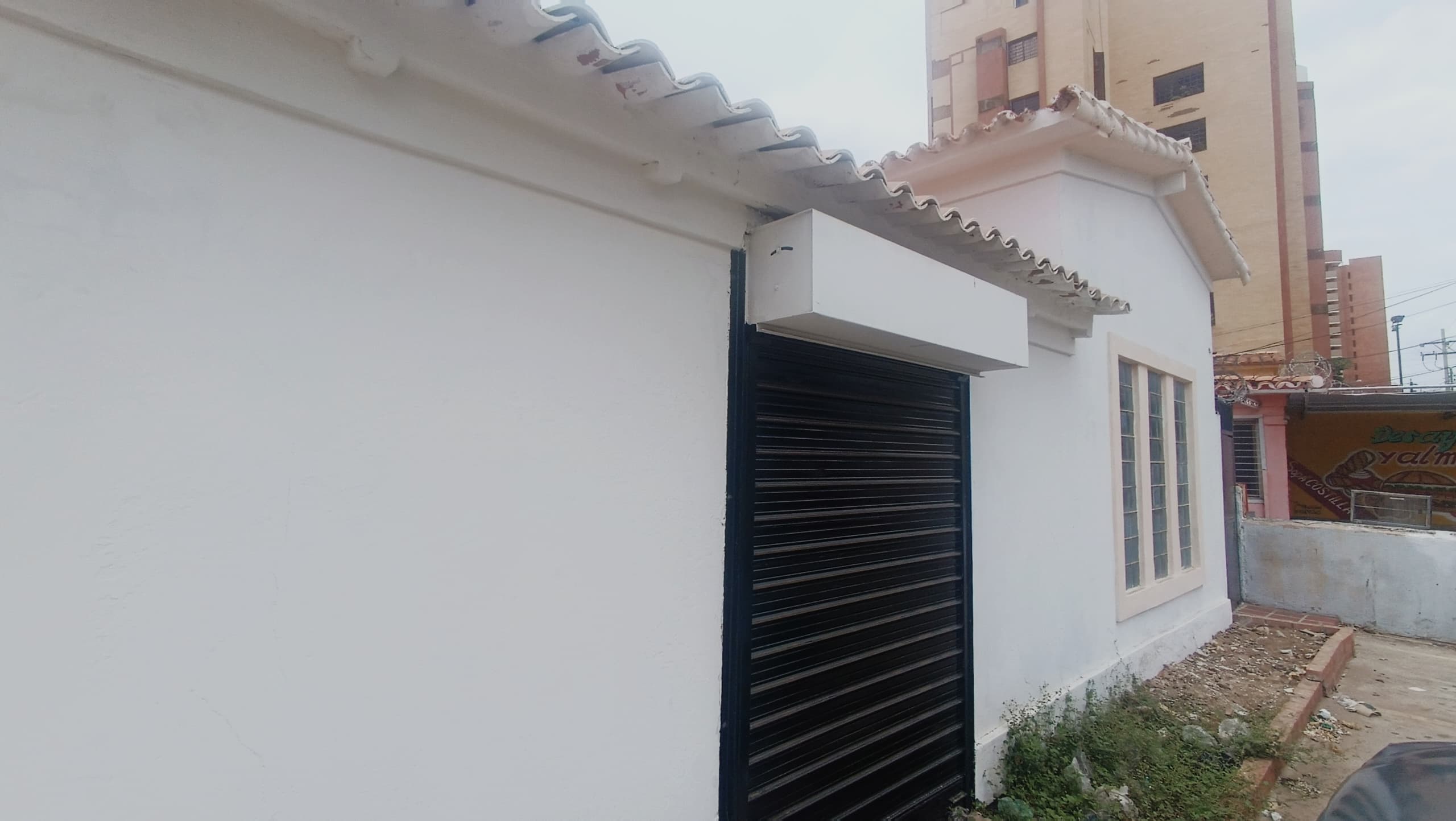 #0140 - CASA COMERCIAL para Alquiler en Maracaibo - V