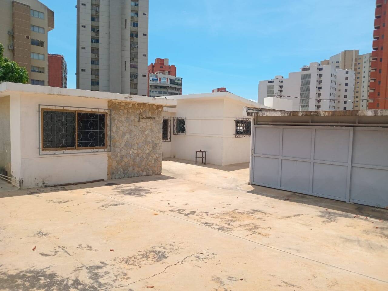 #7842 - CASA COMERCIAL para Venta en Maracaibo - V