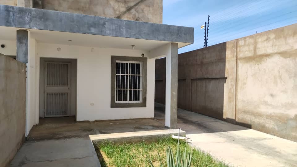 #6581 - CASA para Venta en Maracaibo - V