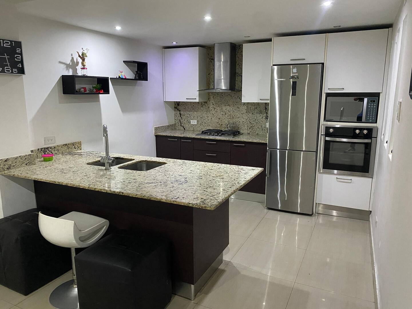 #7176 - CASA COMERCIAL para Venta en San Francisco - V