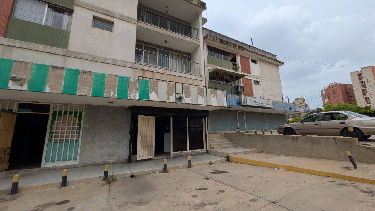 #7206 - LOCAL COMERCIAL para Venta en Maracaibo - V