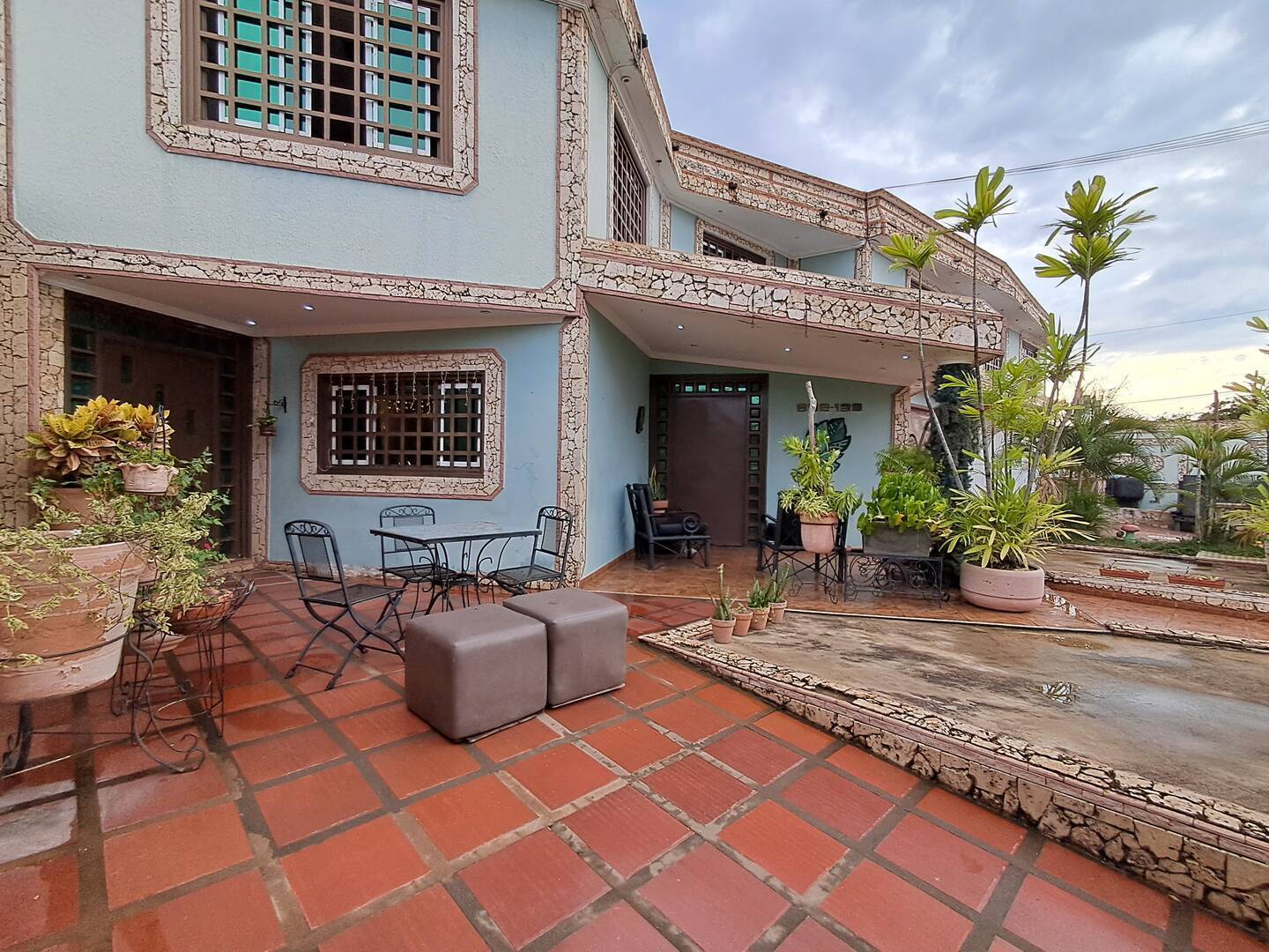 #03010 - CONJUNTO CERRADO para Venta en Maracaibo - V