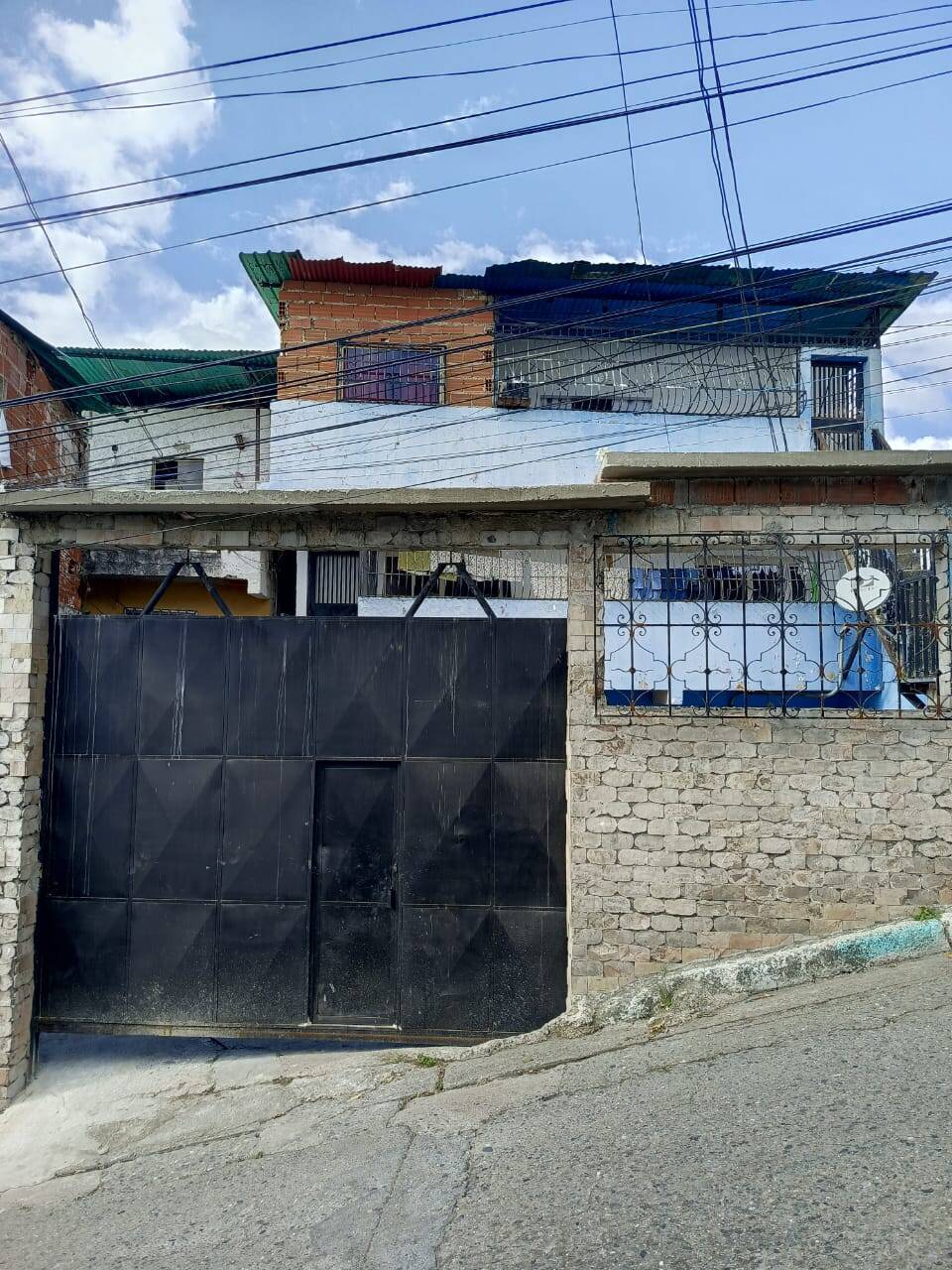 #7566 - CASA para Venta en Caracas - A