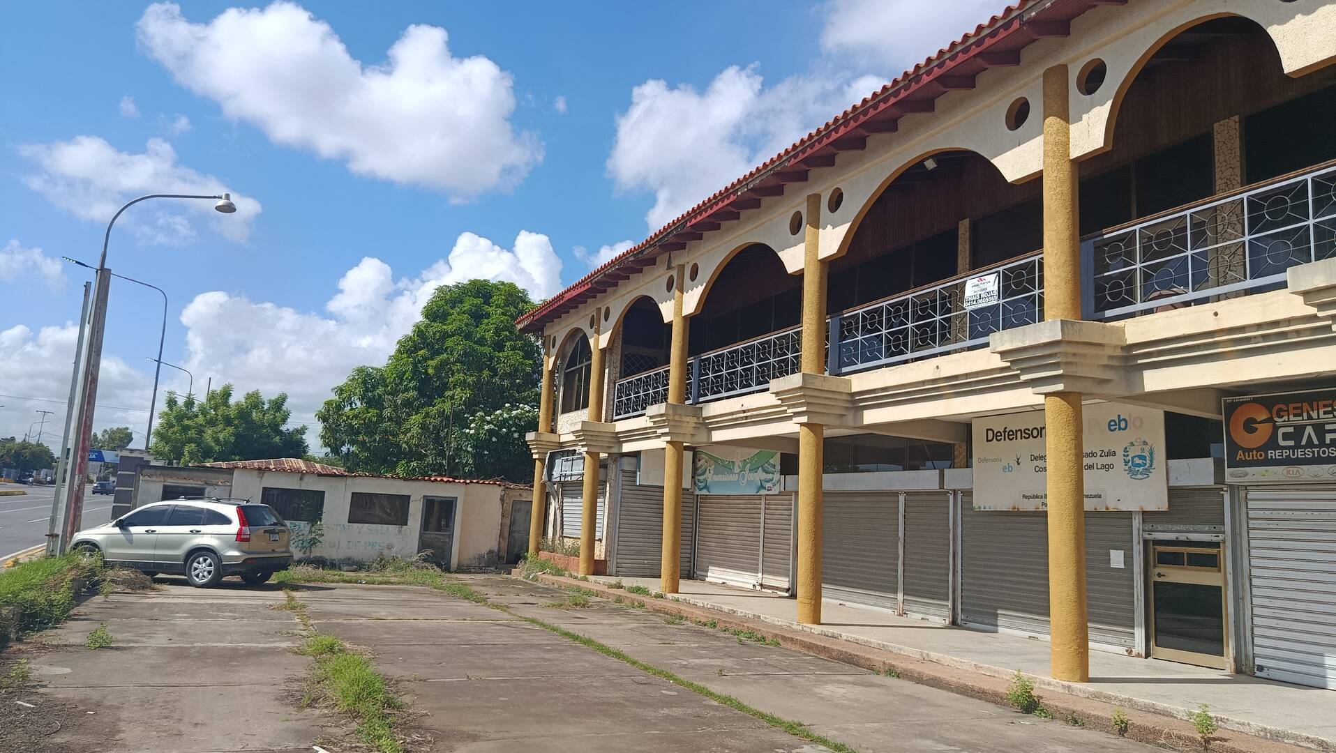 #7567 - LOCAL COMERCIAL para Venta en Cabimas - V