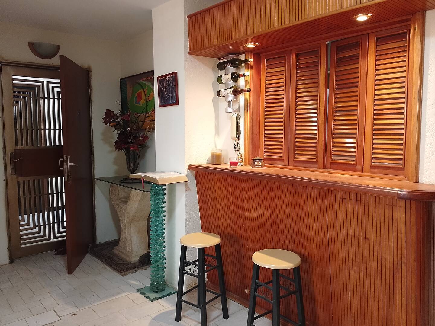 #7970 - APARTAMENTO para Alquiler en Maracaibo - V