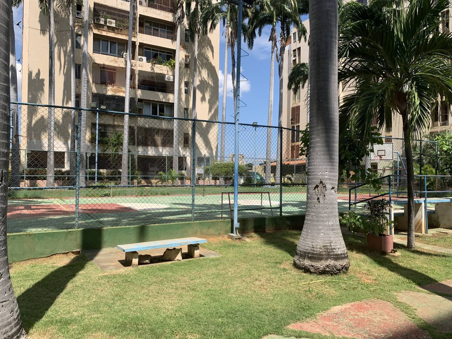 #8122 - APARTAMENTO para Venta en Maracaibo - V