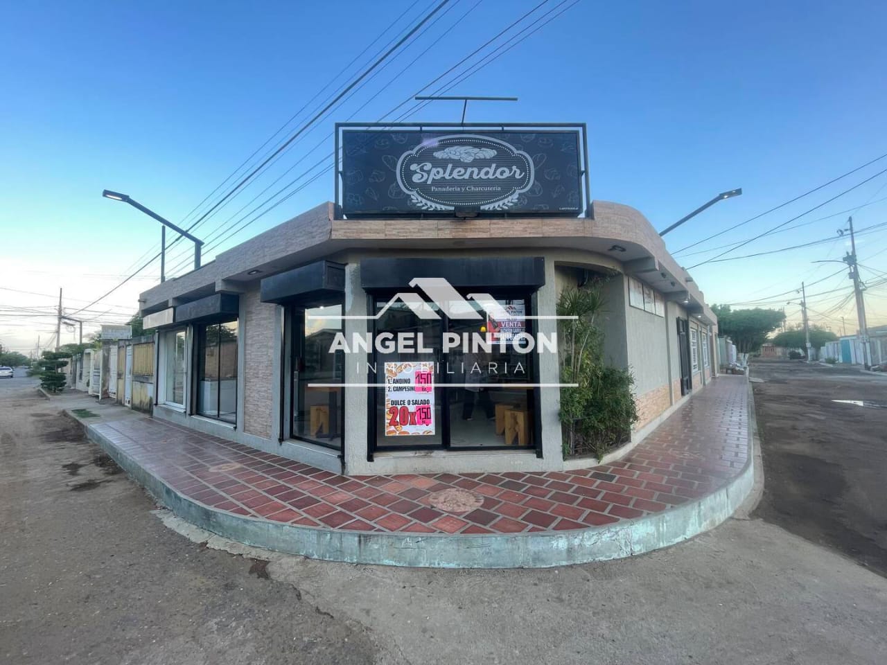 #8399 - LOCAL COMERCIAL para Venta en San Francisco - V