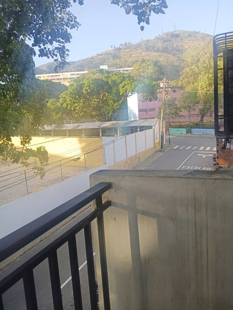 #8421 - APARTAMENTO para Venta en Caracas - A