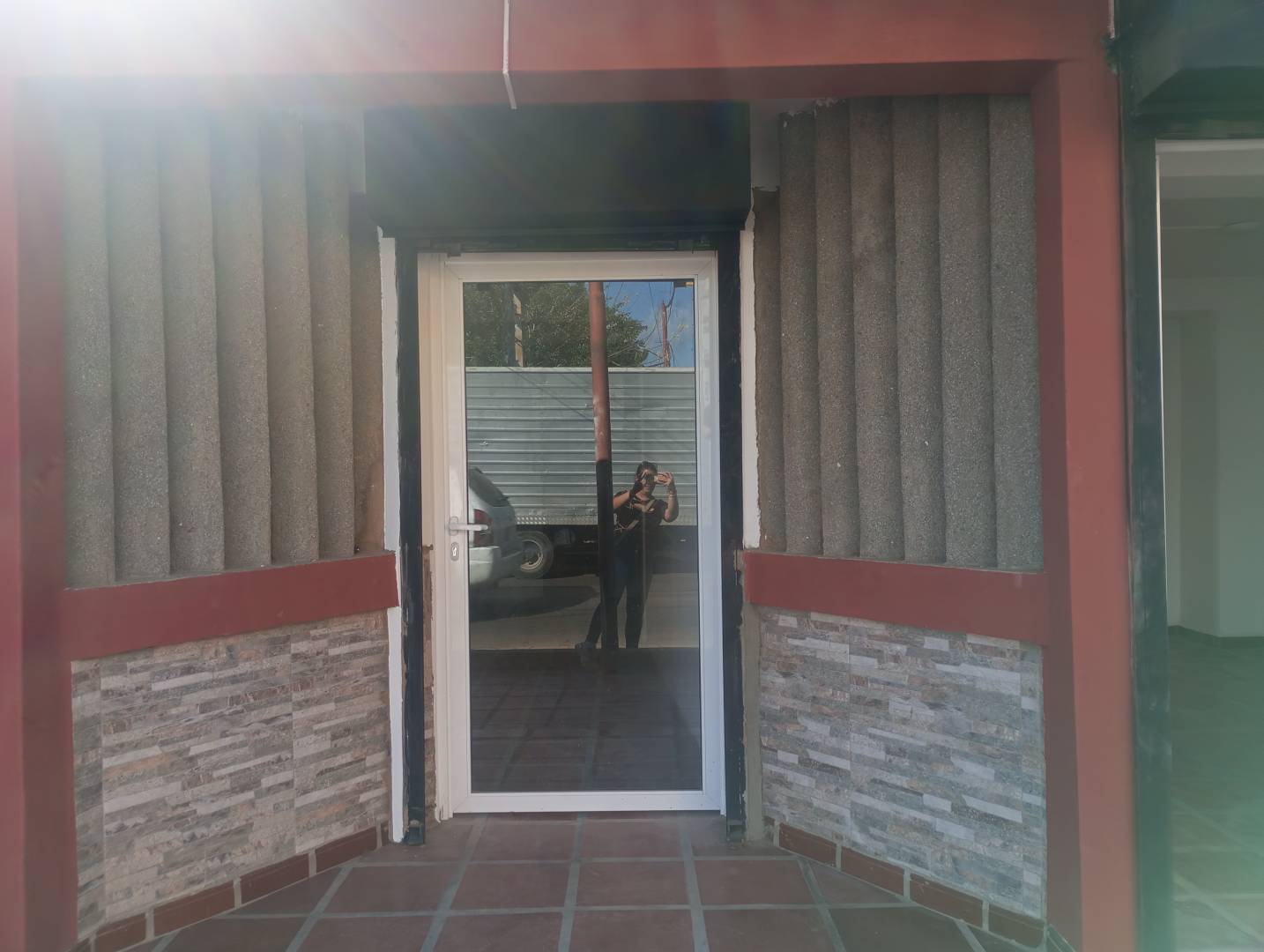 #8435 - LOCAL COMERCIAL para Alquiler en San Francisco - V