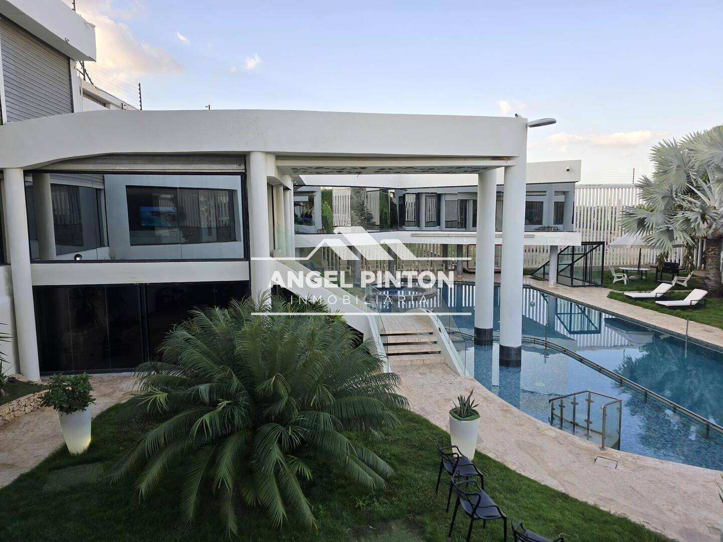 #20262 - CONJUNTO CERRADO para Venta en Maracaibo - V