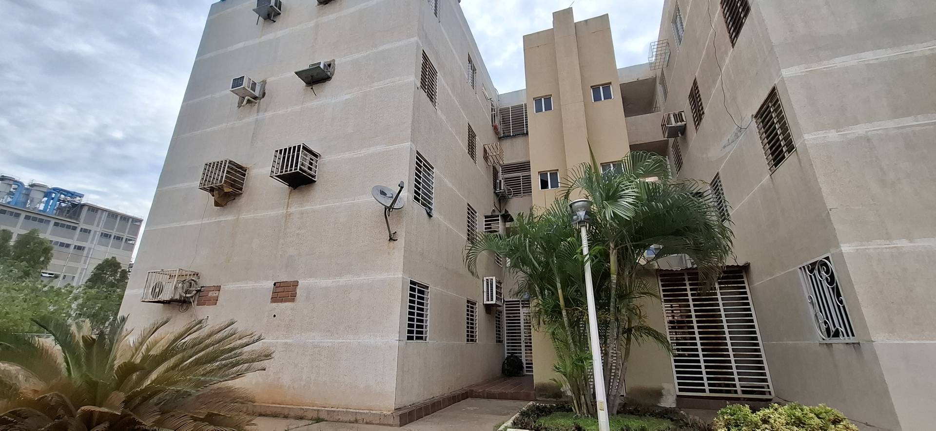 #8620 - APARTAMENTO para Venta en Maracaibo - V