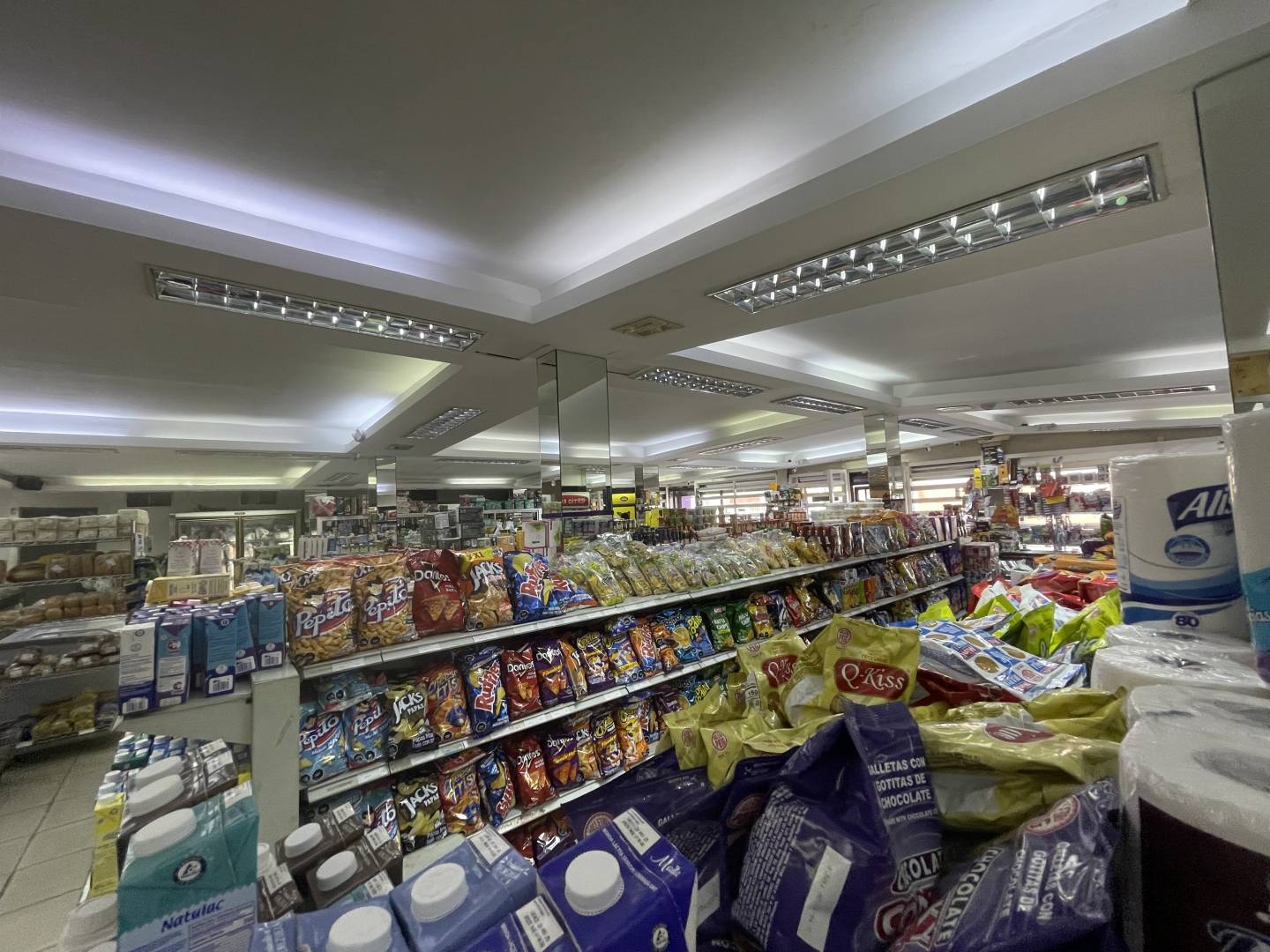 #8641 - LOCAL COMERCIAL para Venta en Maracaibo - V