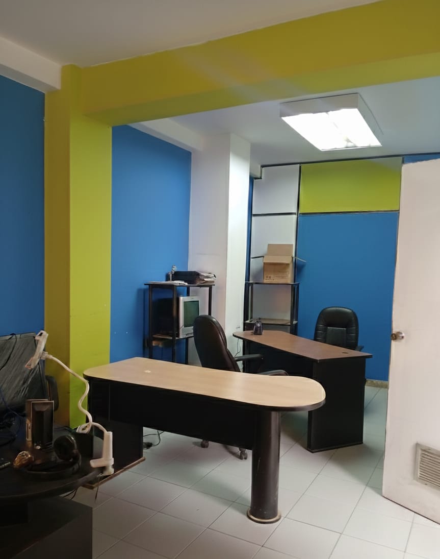 #8644 - OFICINA para Alquiler en Maracaibo - V