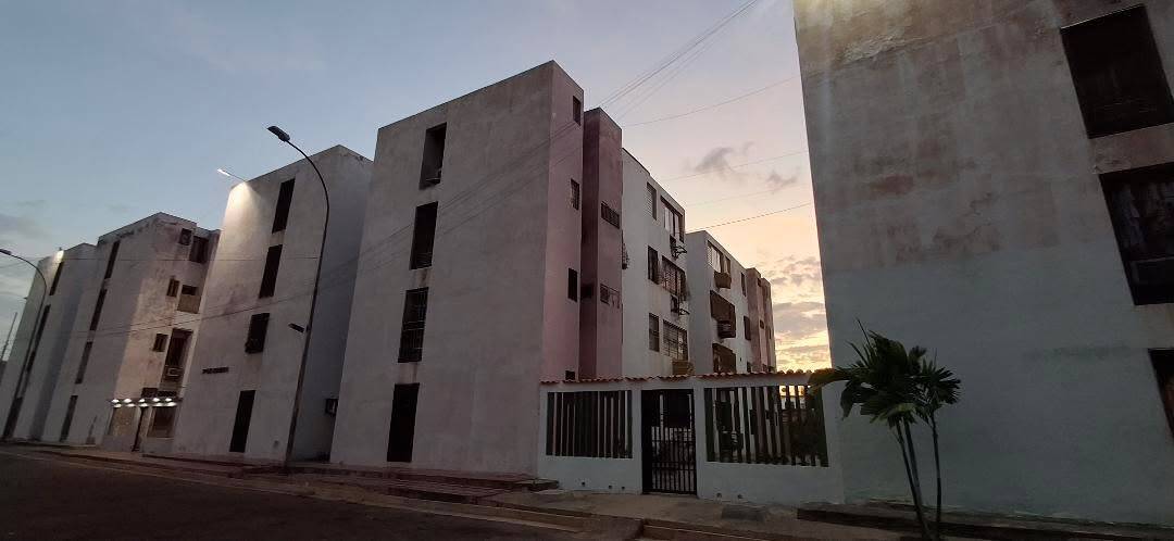 #8724 - APARTAMENTO para Venta en Maracaibo - V