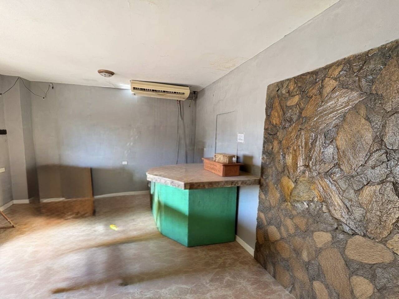 #8734 - LOCAL COMERCIAL para Alquiler en Maracaibo - V