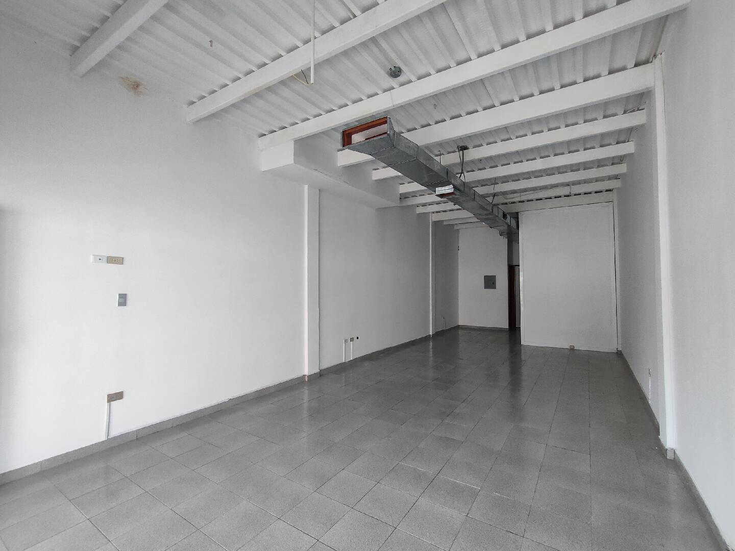 #8720 - LOCAL COMERCIAL para Alquiler en Maracaibo - V