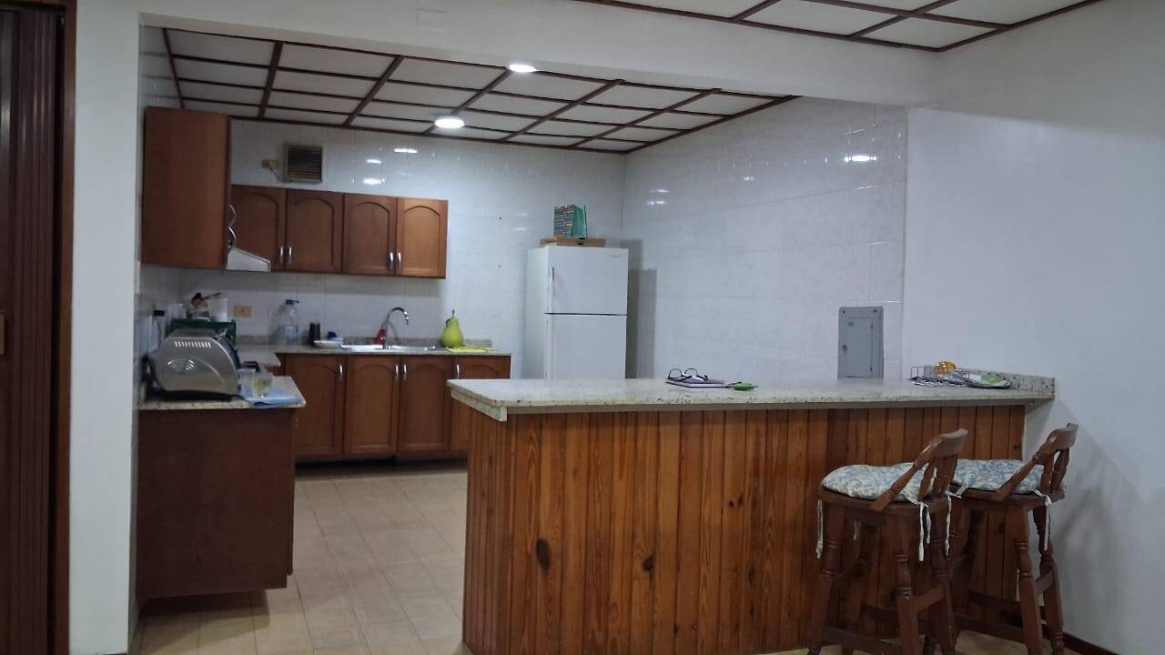 #87887 - CASA para Alquiler en Ciudad Ojeda - V