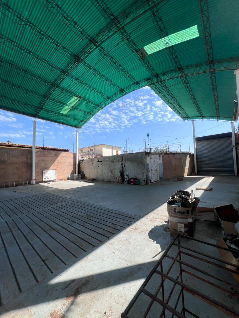 MARIU MORALES GALPON