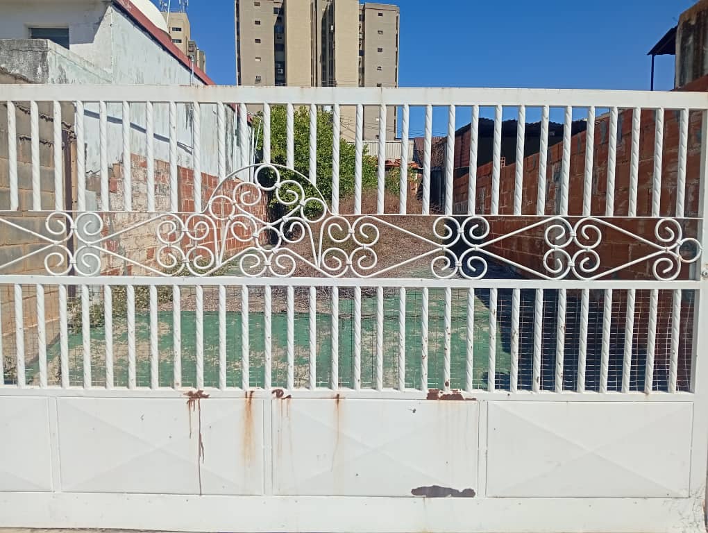 #8783 - TERRENO para Venta en Maracaibo - V
