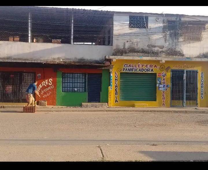 #8896 - LOCAL COMERCIAL para Venta en Maracaibo - V