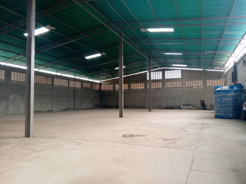 #8935 - GALPÓN / BODEGA para Alquiler en Barquisimeto - K