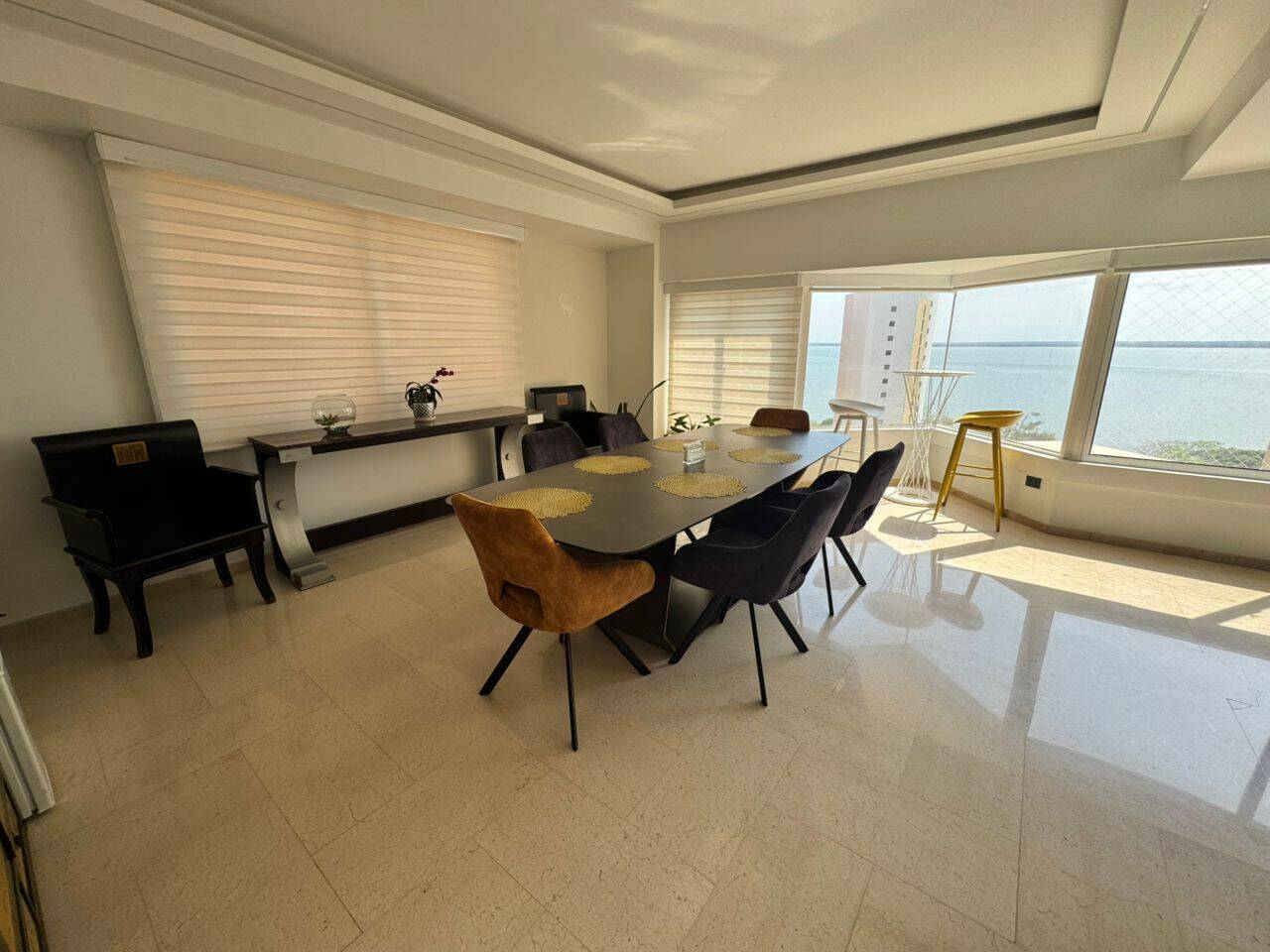 #8973 - APARTAMENTO para Venta en Maracaibo - V