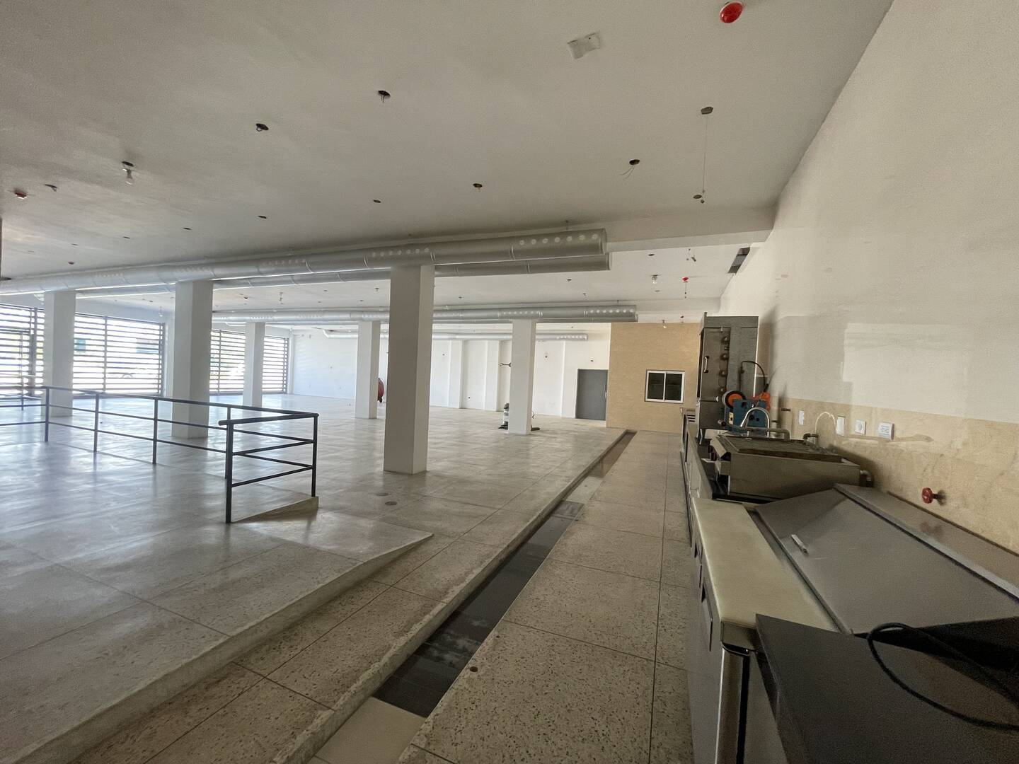 #8985 - LOCAL COMERCIAL para Venta en Maracaibo - V