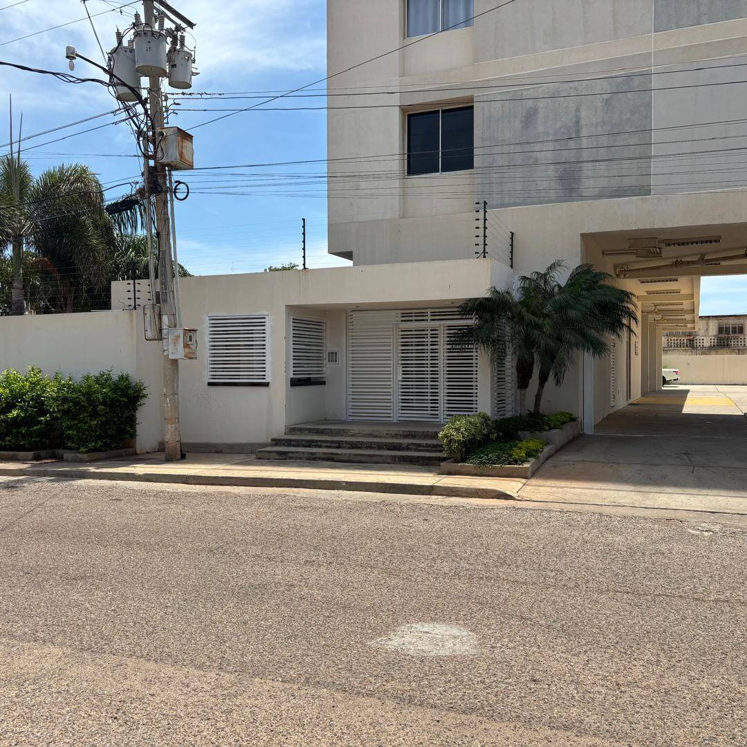 #9043 - APARTAMENTO para Alquiler en Maracaibo - V