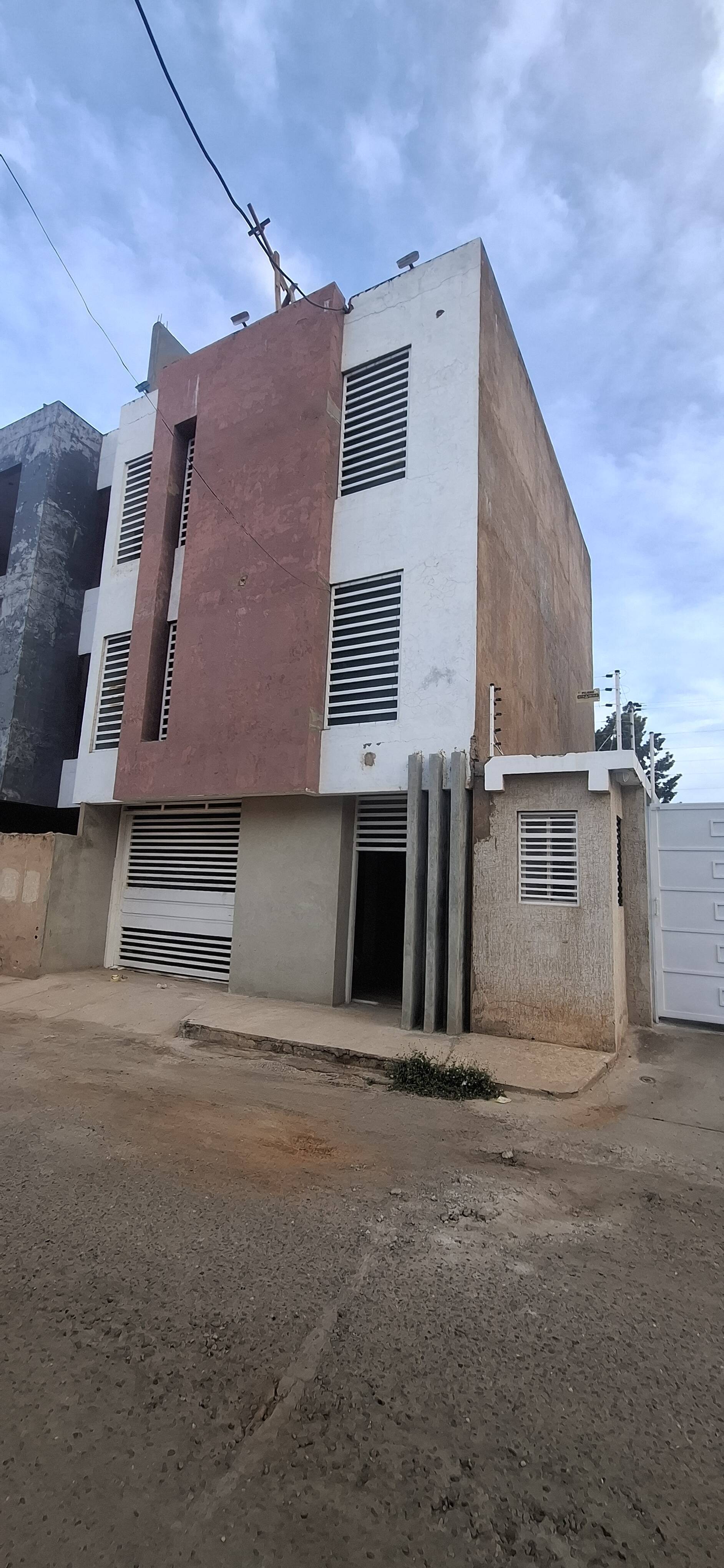 #9220 - CASA para Venta en San Francisco - V