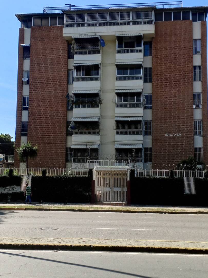 #9291 - APARTAMENTO para Venta en Caracas - A