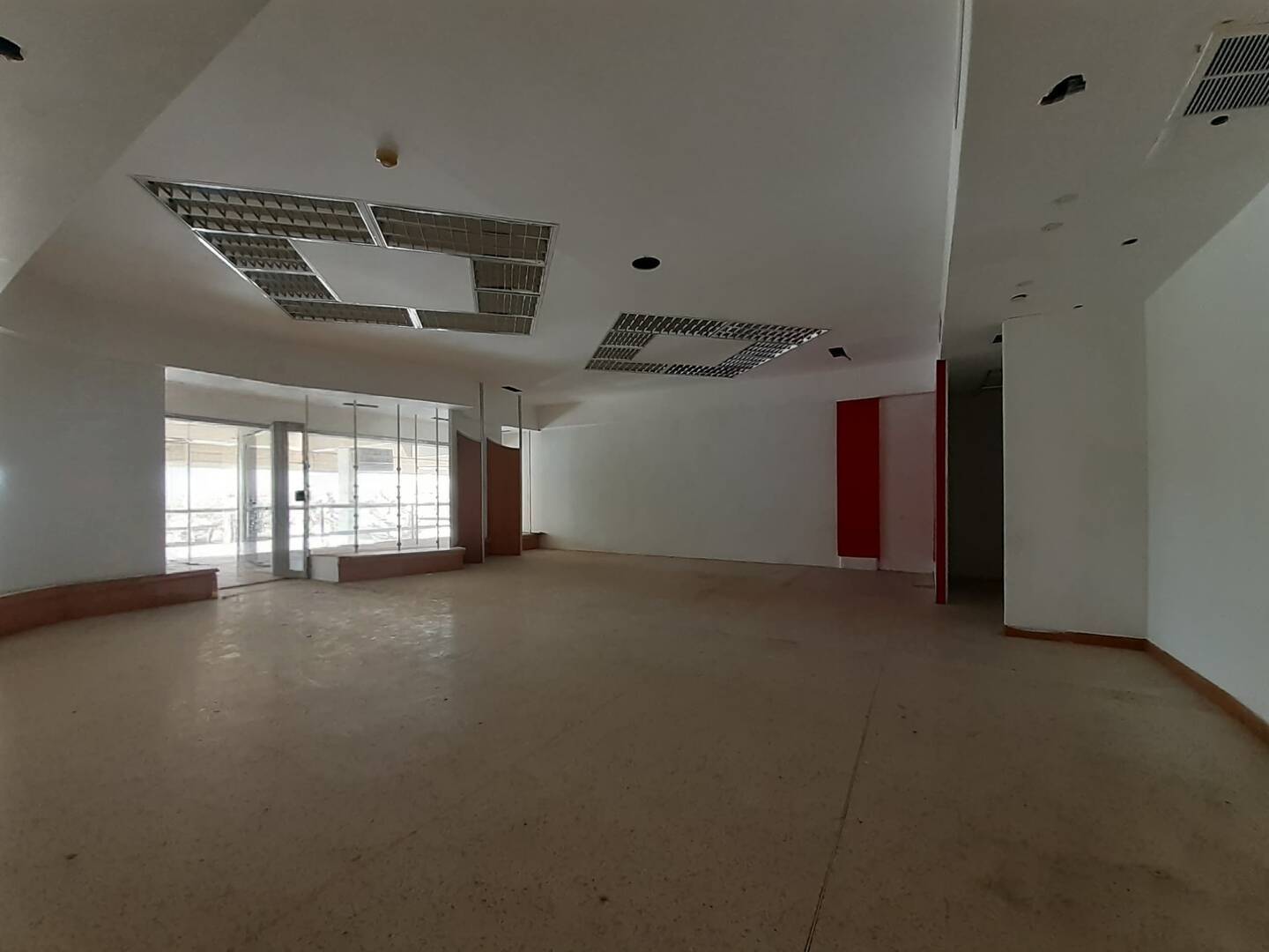 #9302 - LOCAL COMERCIAL para Alquiler en Maracaibo - V