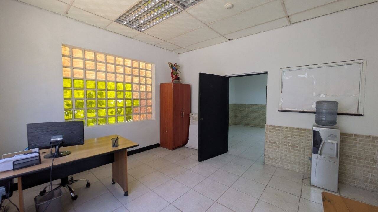 #9387 - LOCAL COMERCIAL para Venta en Maracaibo - V