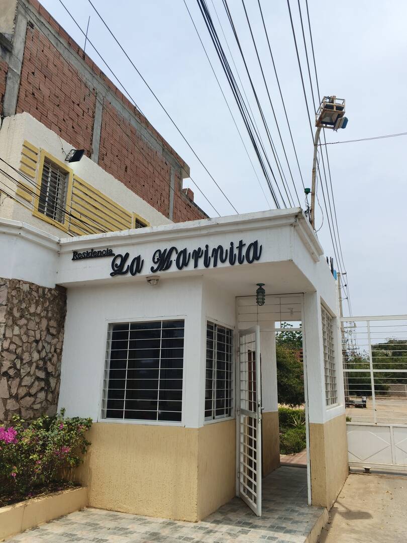 #9391 - CONJUNTO CERRADO para Alquiler en Maracaibo - V