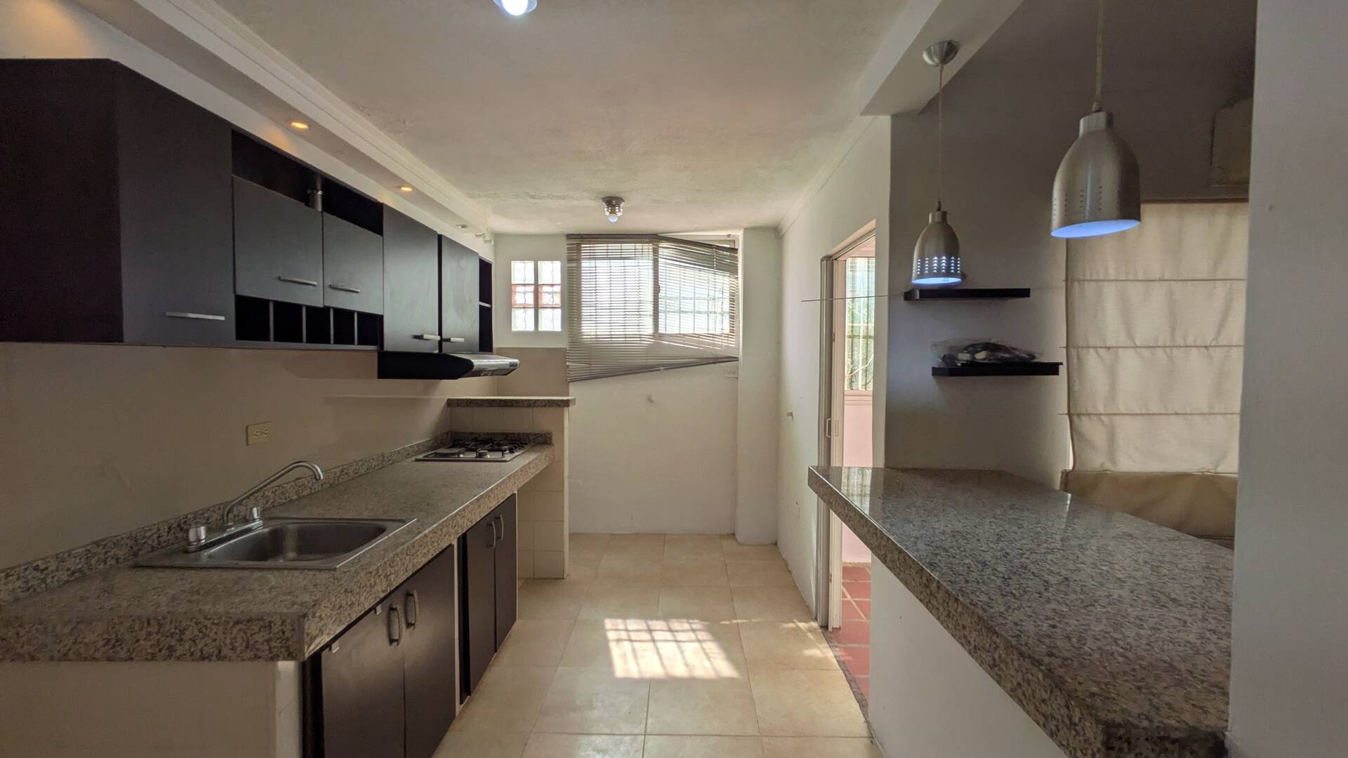 #9392 - APARTAMENTO para Venta en Maracaibo - V