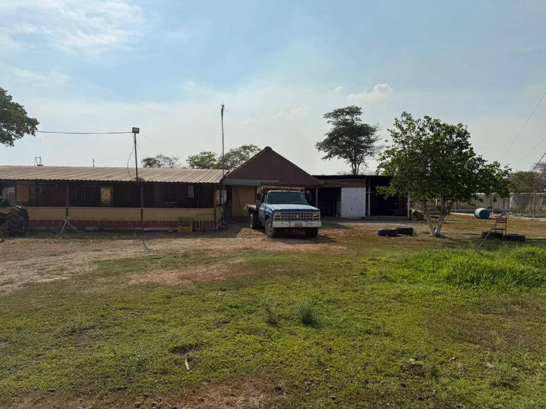 #9420 - GRANJA / FINCA para Venta en Maracaibo - V
