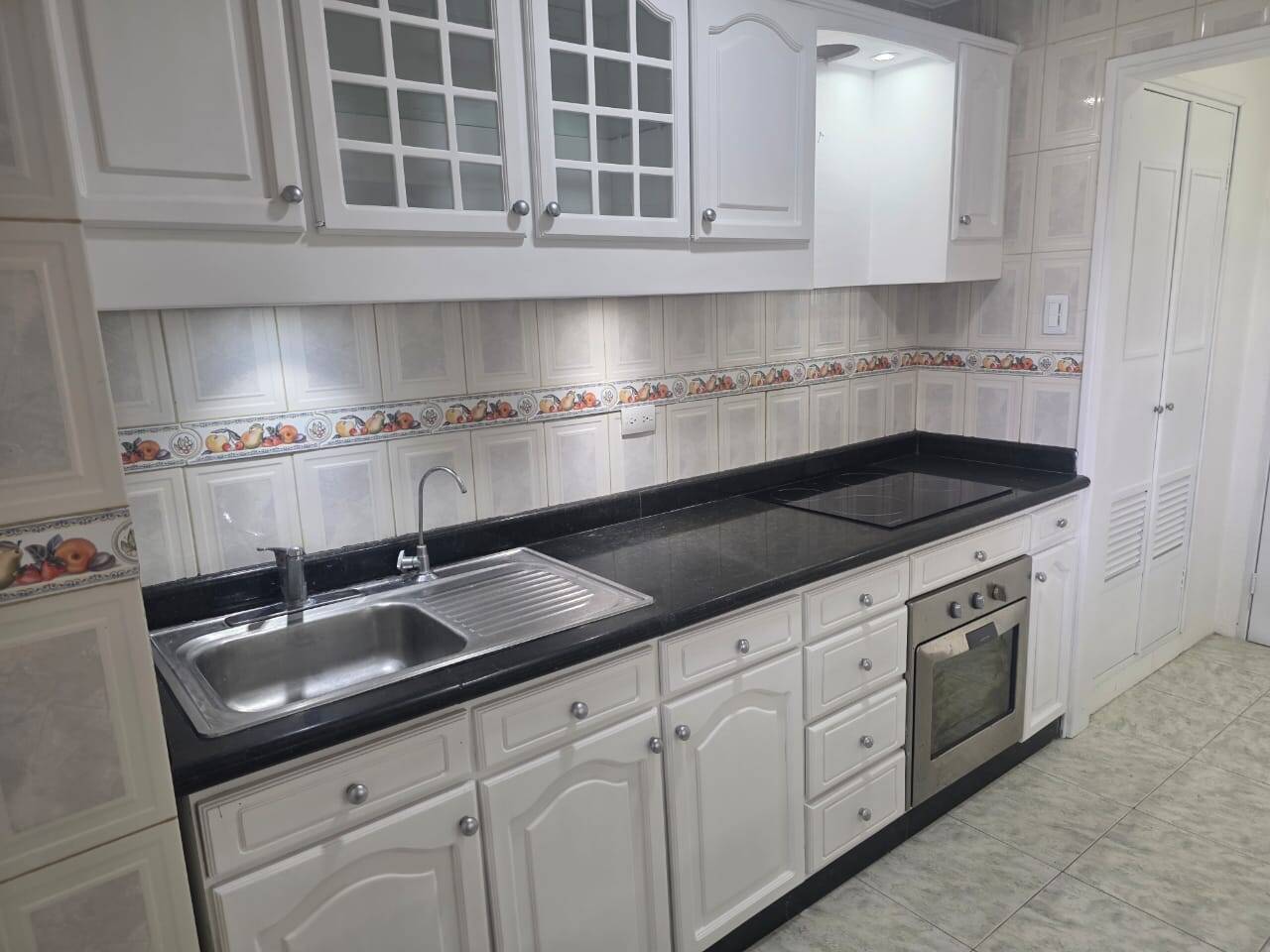 #9502 - APARTAMENTO para Venta en Maracaibo - V