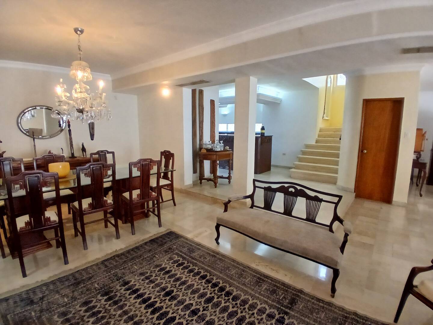 #9522 - CASA COMERCIAL para Alquiler en Maracaibo - V