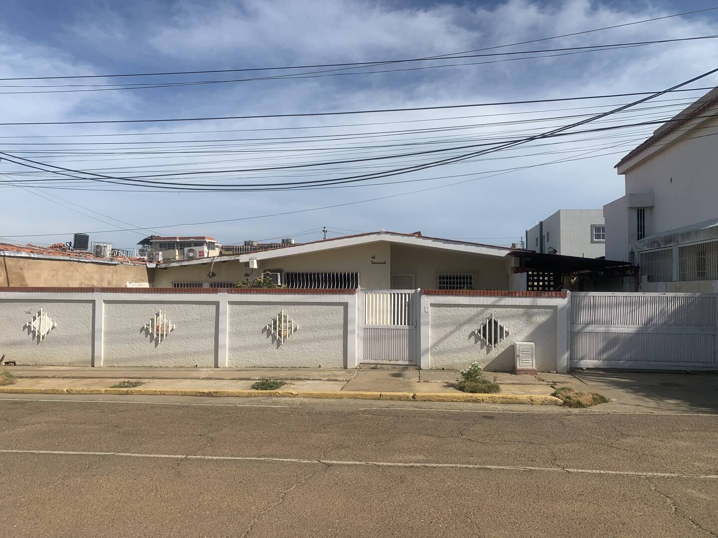 #9538 - CASA para Venta en Maracaibo - V