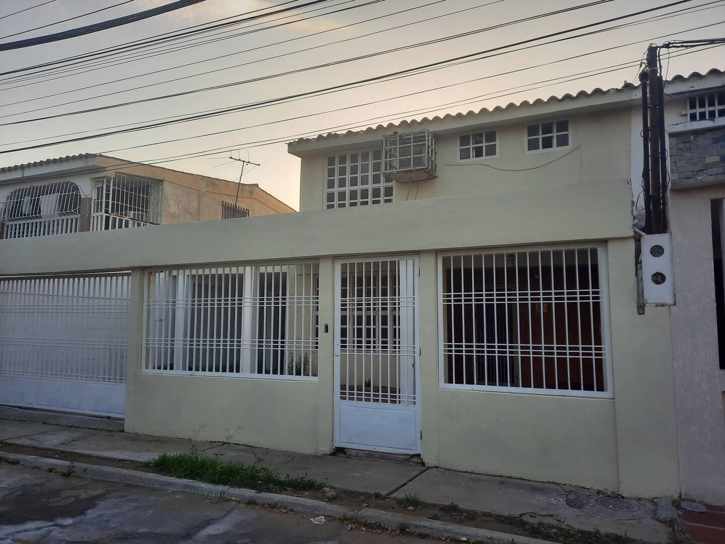 #9481 - CASA para Venta en Maracaibo - V